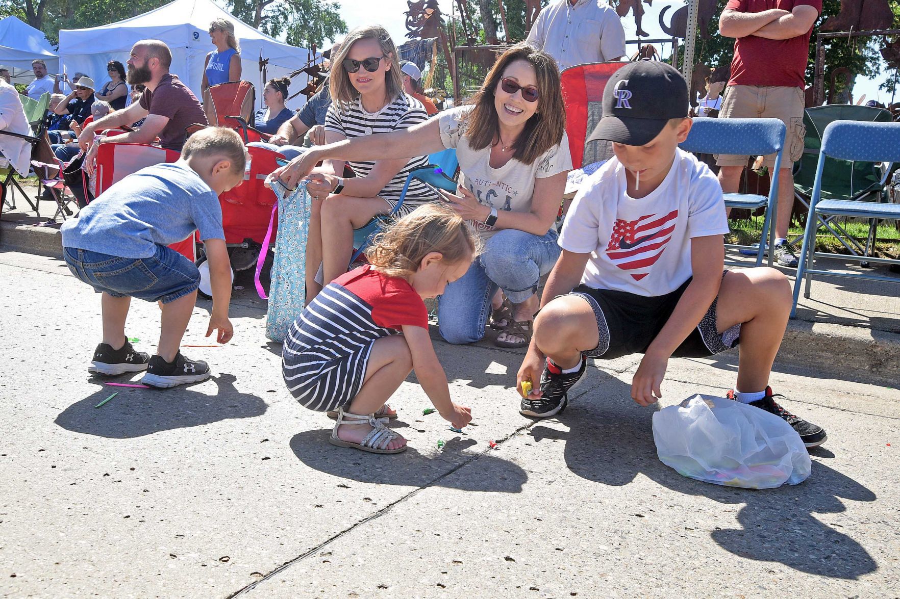 070518-nws-parade14.jpg